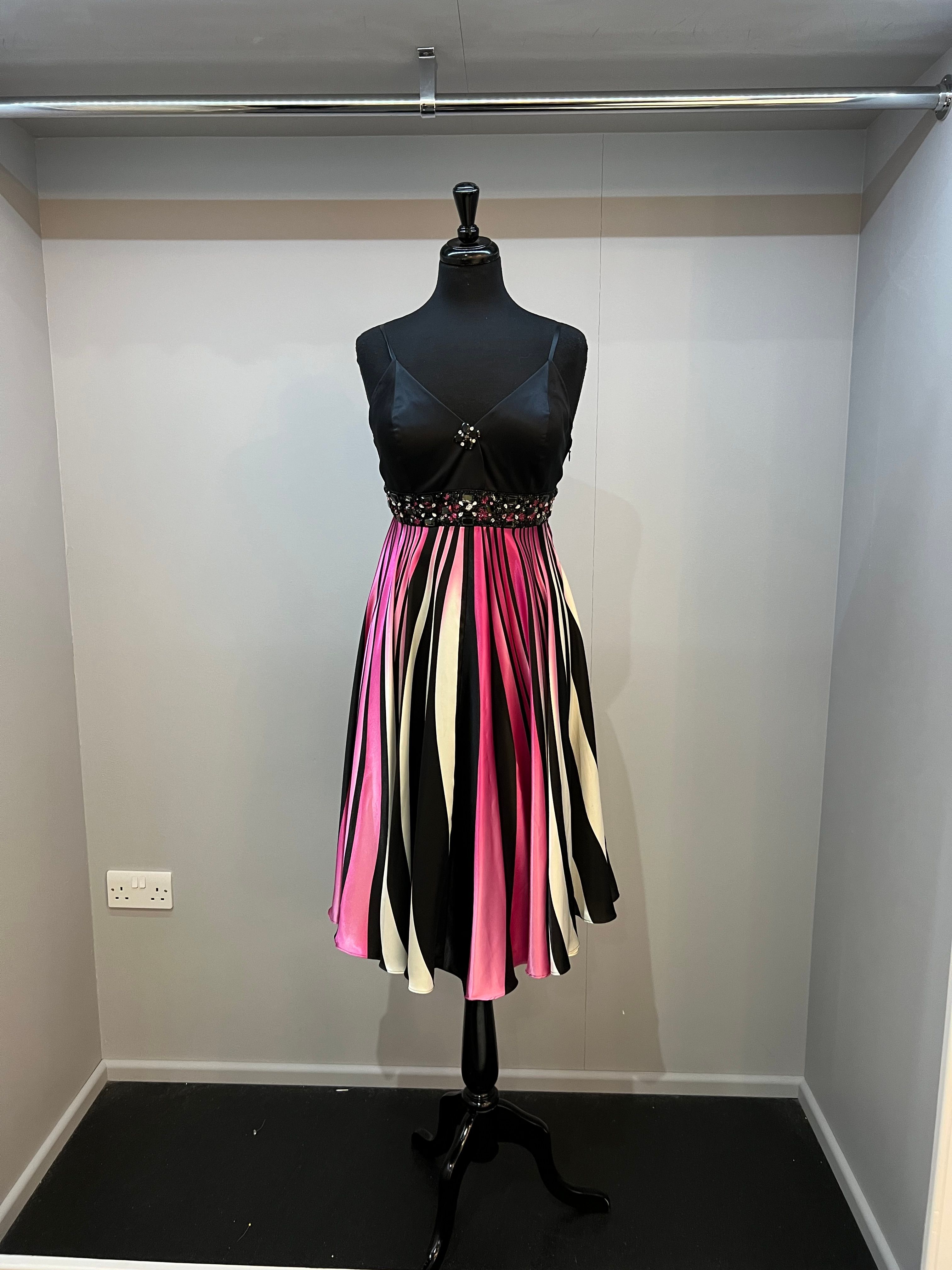 Veni Stripe Dress