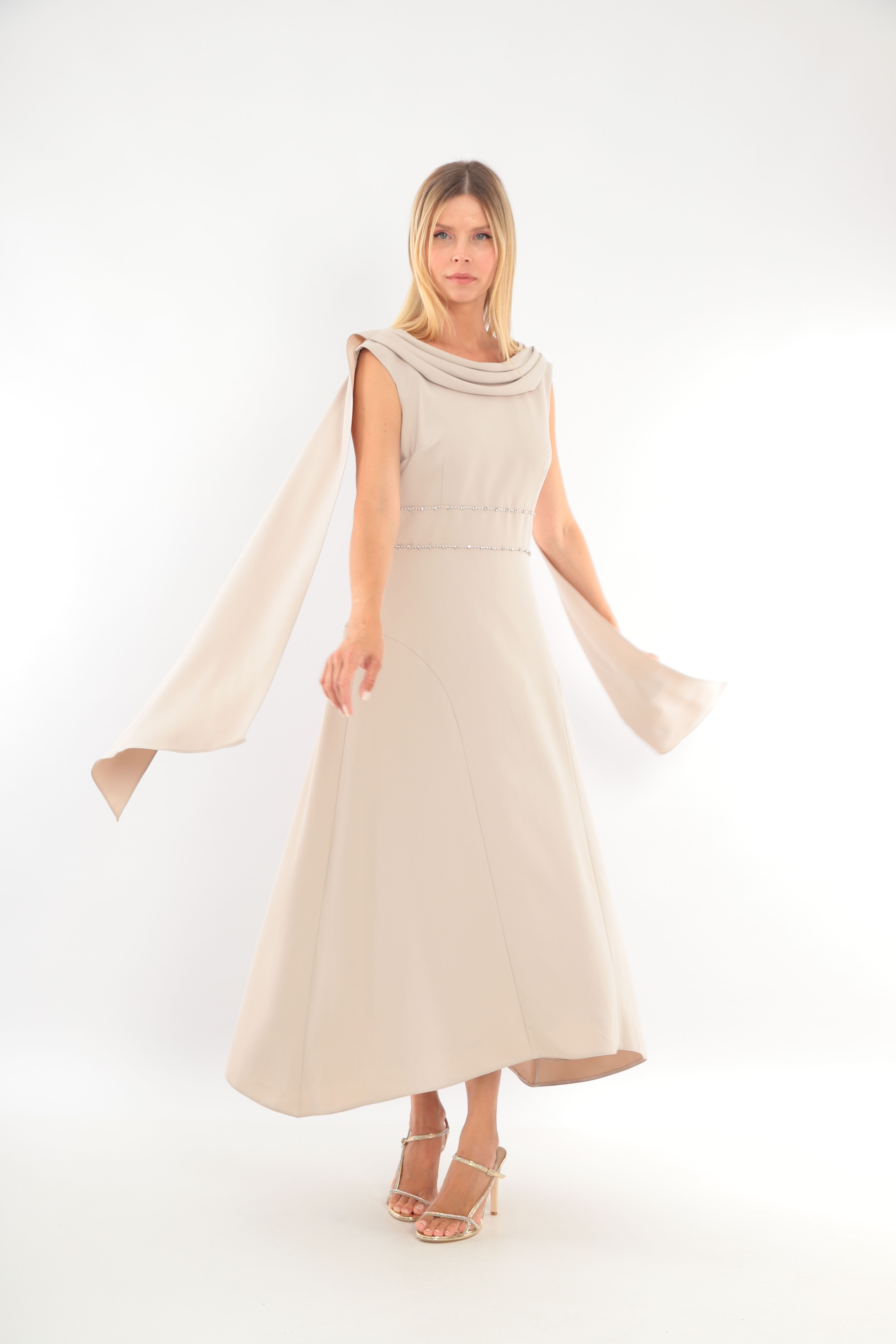 Della (2098-40)