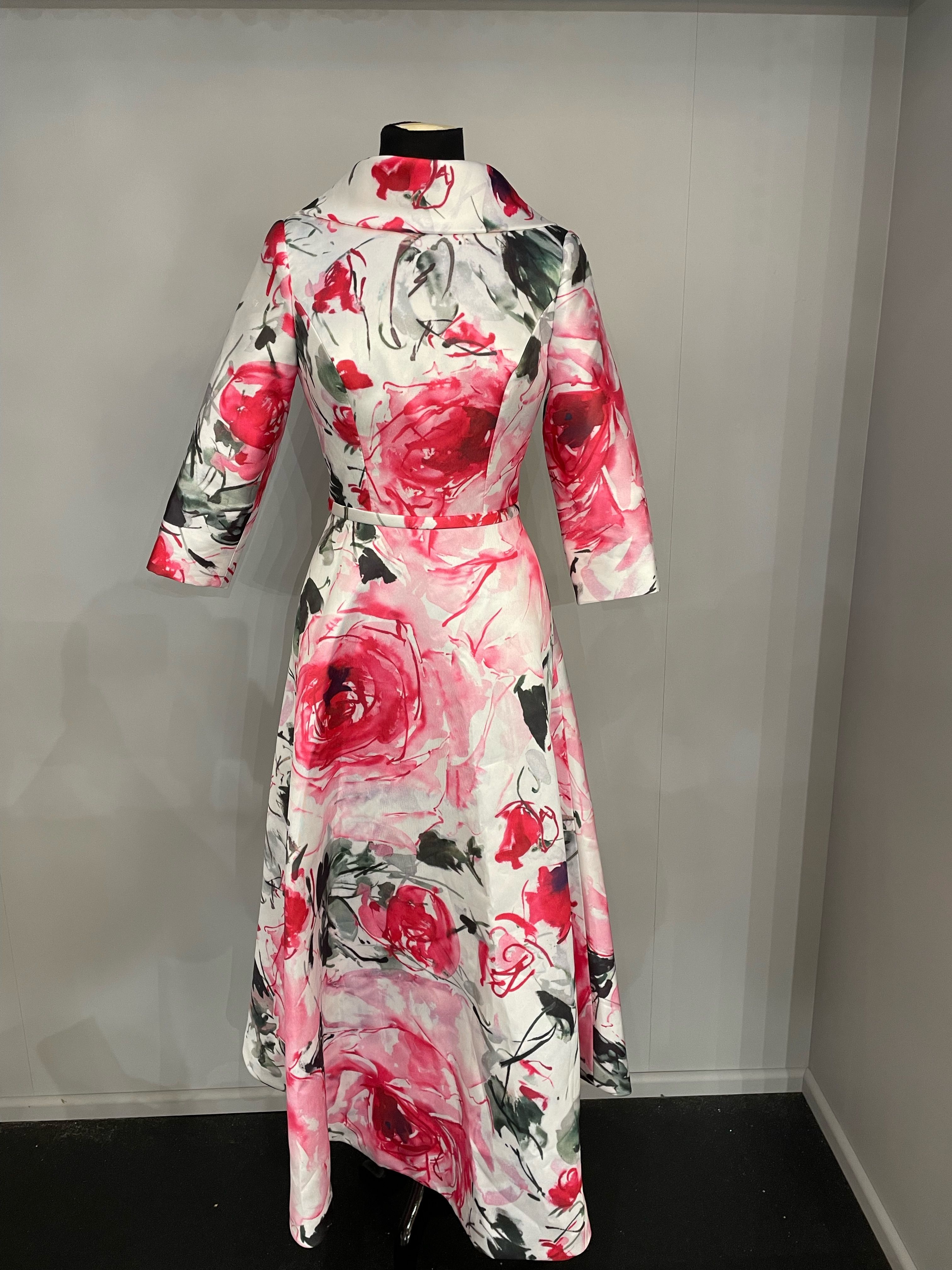 Veni Abstract Rose