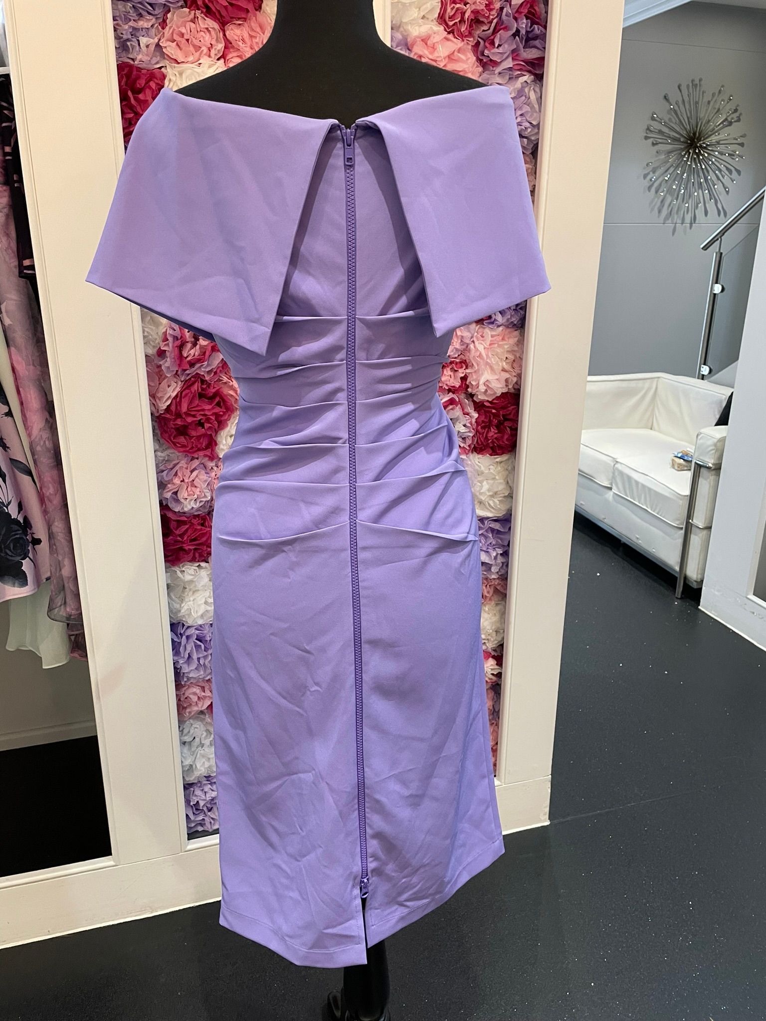 Violet — photo 2