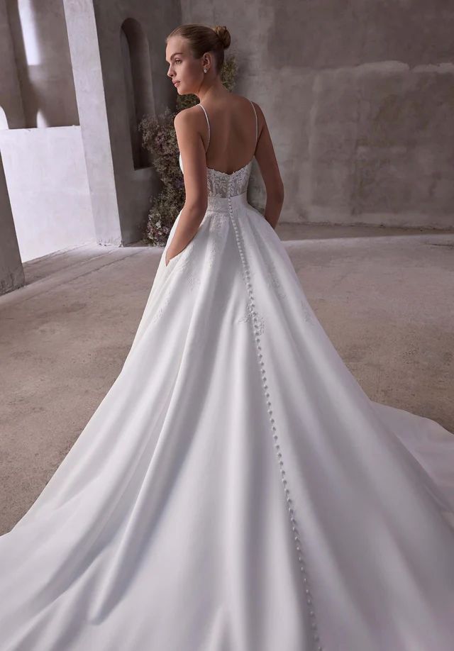 Izabella — photo 3